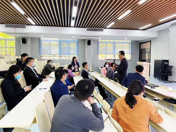 JINNIAN金年会举办科研项目和科学技术奖申报经验交流会